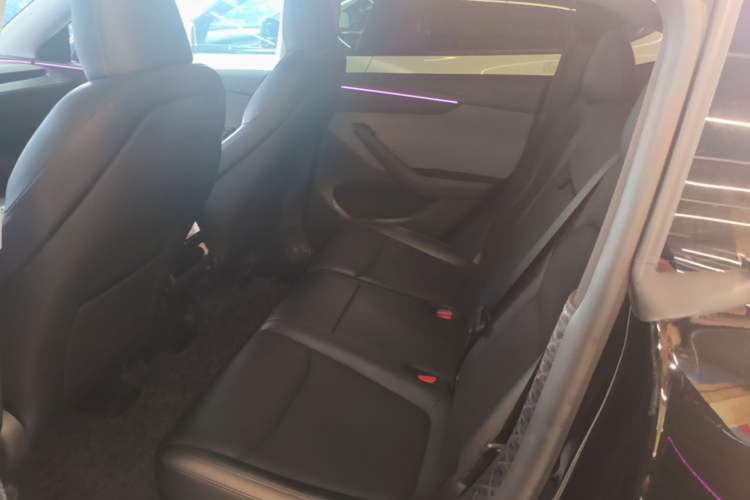 Used Tesla Model Y 2025 Rear-Wheel-Drive Version Left Rear Seat