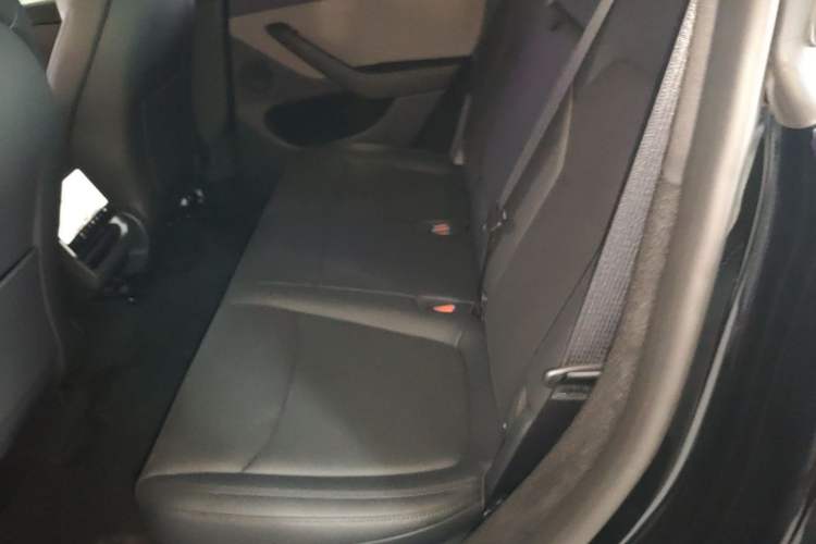 Used Tesla Model Y 2025 Rear-Wheel-Drive Version Left Rear Seat
