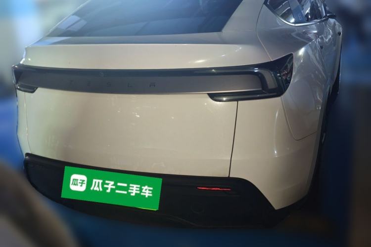 Used Tesla Model Y 2025 Rear-Wheel-Drive Version Rear
