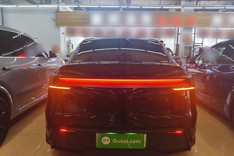 Used Tesla Model Y 2025 Rear-Wheel-Drive Version Rear