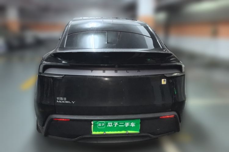 Used Tesla Model Y 2025 Rear-Wheel-Drive Version Rear