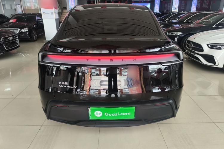 Used Tesla Model Y 2025 Rear-Wheel-Drive Version Rear