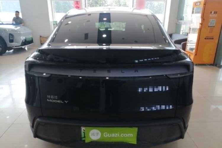 Used Tesla Model Y 2025 Rear-Wheel-Drive Version Rear
