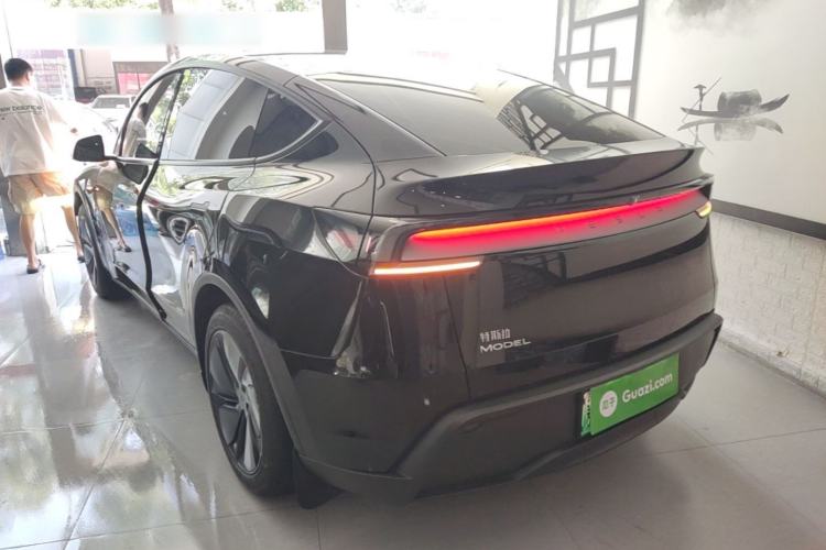 Used Tesla Model Y 2025 Rear-Wheel-Drive Version Rear Left 45 Deg
