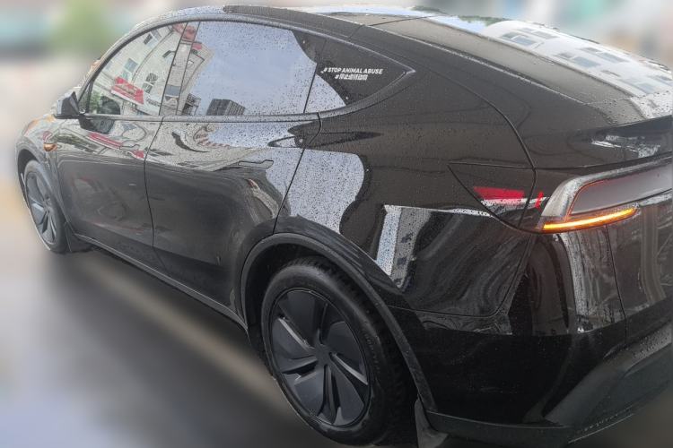 Used Tesla Model Y 2025 Rear-Wheel-Drive Version Rear Left 45 Deg