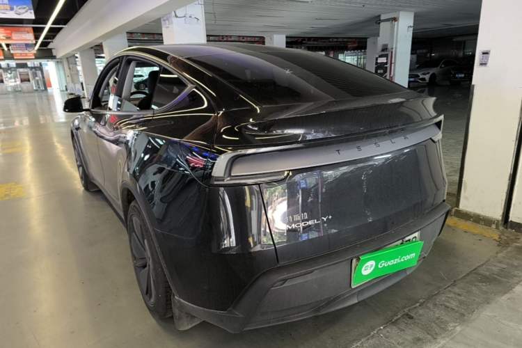 Used Tesla Model Y 2025 Updated Version Long-Range All-Wheel Drive Rear Left 45 Deg