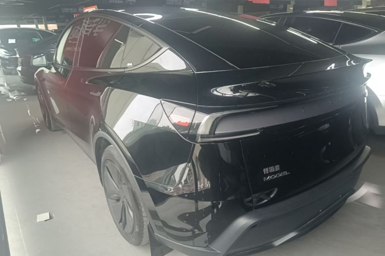 Used Tesla Model Y 2025 Rear-Wheel-Drive Version Rear Left 45 Deg