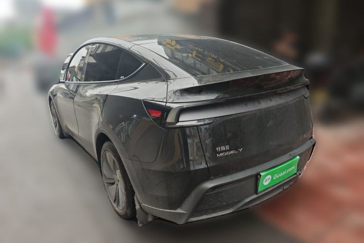Used Tesla Model Y 2025 Rear-Wheel-Drive Version Rear Left 45 Deg