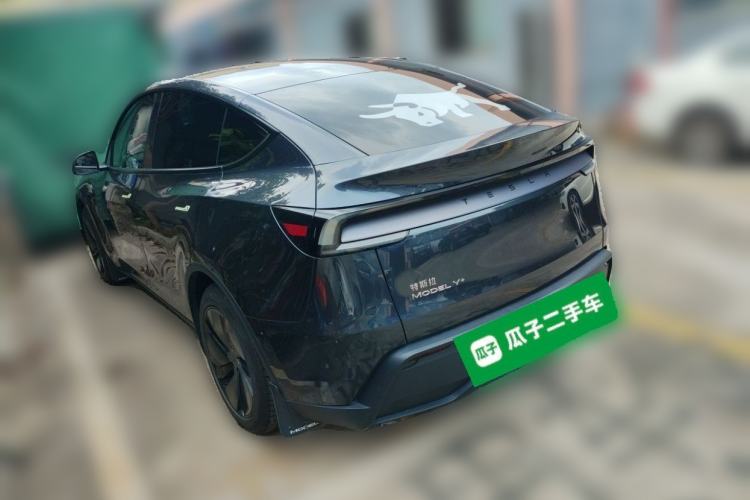 Used Tesla Model Y 2025 Long-Range All-Wheel-Drive Version Rear Left 45 Deg