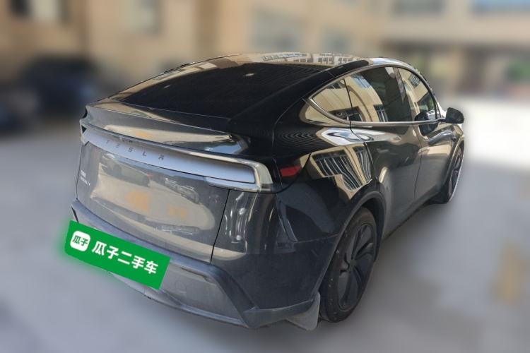 Used Tesla Model Y 2025 Rear-Wheel-Drive Version Rear Right 45 Deg