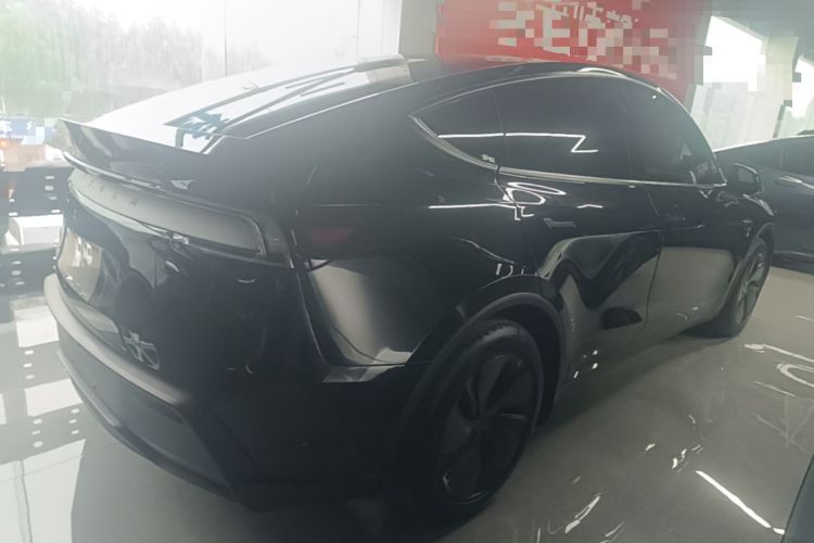 Used Tesla Model Y 2025 Rear-Wheel-Drive Version Rear Right 45 Deg
