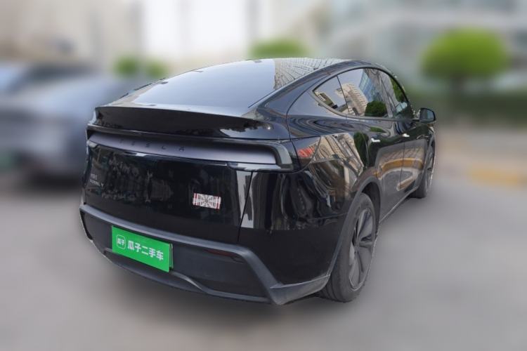 Used Tesla Model Y 2025 Rear-Wheel-Drive Version Rear Right 45 Deg
