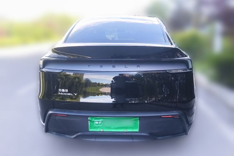 Used Tesla Model Y 2025 Rear-Wheel-Drive Version Rear