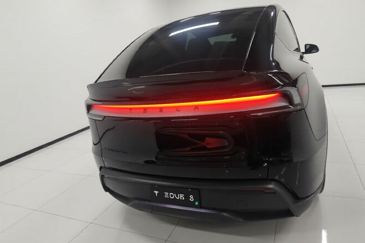 Used Tesla Model Y 2025 Updated Version Long-Range All-Wheel Drive Rear