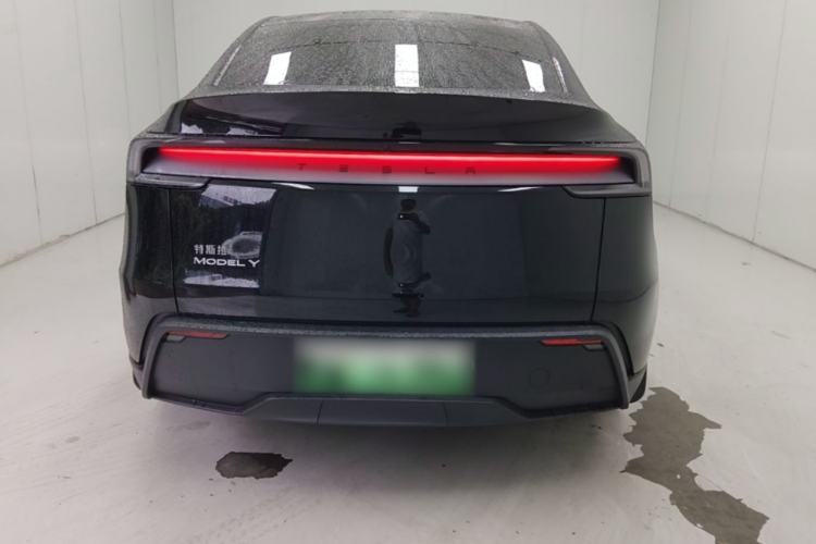 Used Tesla Model Y 2025 Rear-Wheel-Drive Version Rear