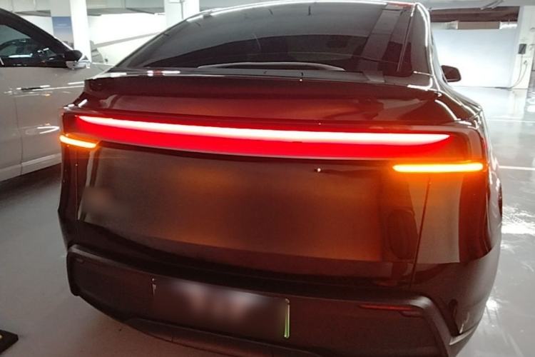Used Tesla Model Y 2025 Rear-Wheel-Drive Version Rear