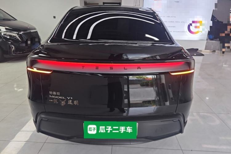 Used Tesla Model Y 2025 Updated Version Long-Range All-Wheel Drive Rear