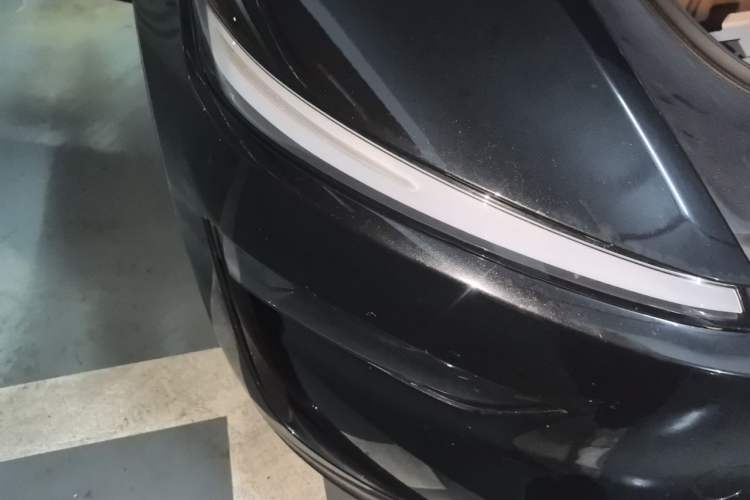 Used Tesla Model Y 2025 Rear-Wheel-Drive Version Right Front Headlight