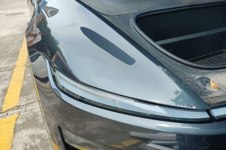 Used Tesla Model Y 2025 Long-Range All-Wheel-Drive Version Right Front Headlight