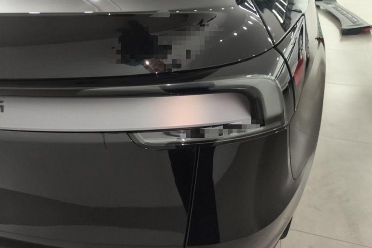 Used Tesla Model Y 2025 Rear-Wheel-Drive Version Right Rear Taillight