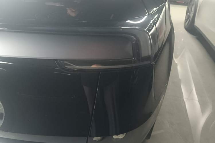 Used Tesla Model Y 2025 Rear-Wheel-Drive Version Right Rear Taillight