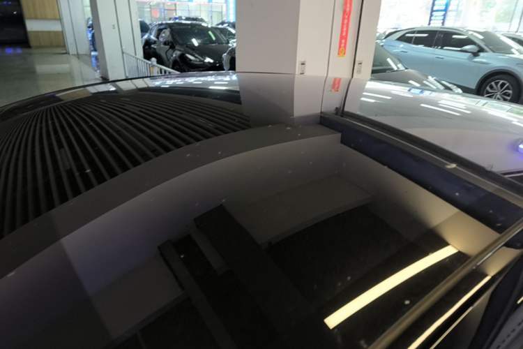 Used Tesla Model Y 2025 Updated Version Long-Range All-Wheel Drive Roof