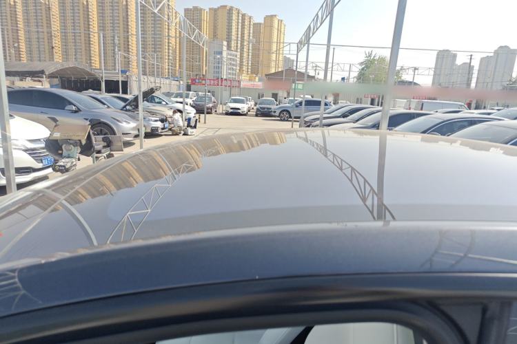 Used Tesla Model Y 2025 Rear-Wheel Drive First Edition Roof
