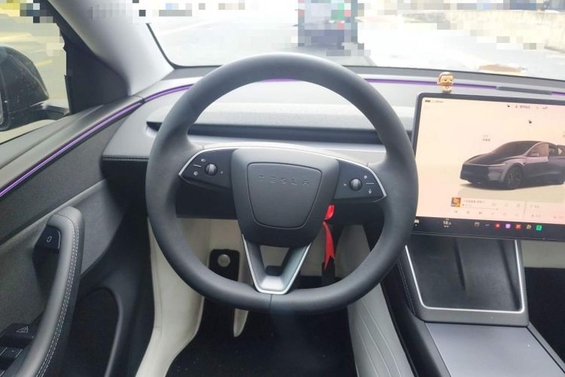 Used Tesla Model Y 2025 Rear-Wheel-Drive Version Steering Wheel