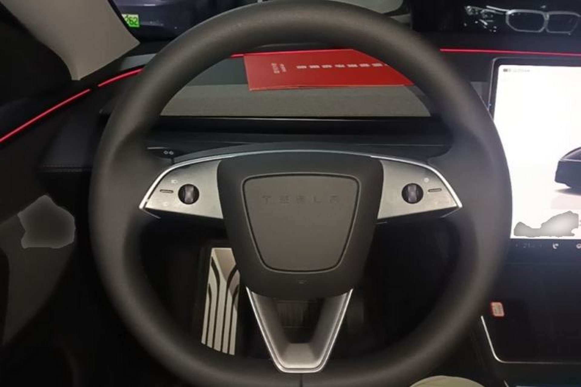 Used Tesla Model Y 2025 Rear-Wheel-Drive Version Steering Wheel