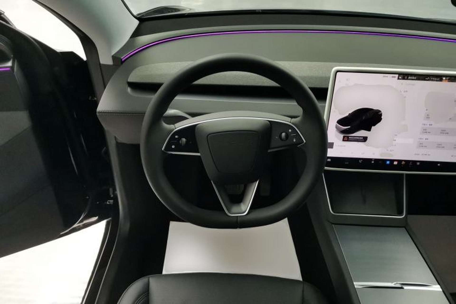 Used Tesla Model Y 2025 Rear-Wheel-Drive Version Steering Wheel