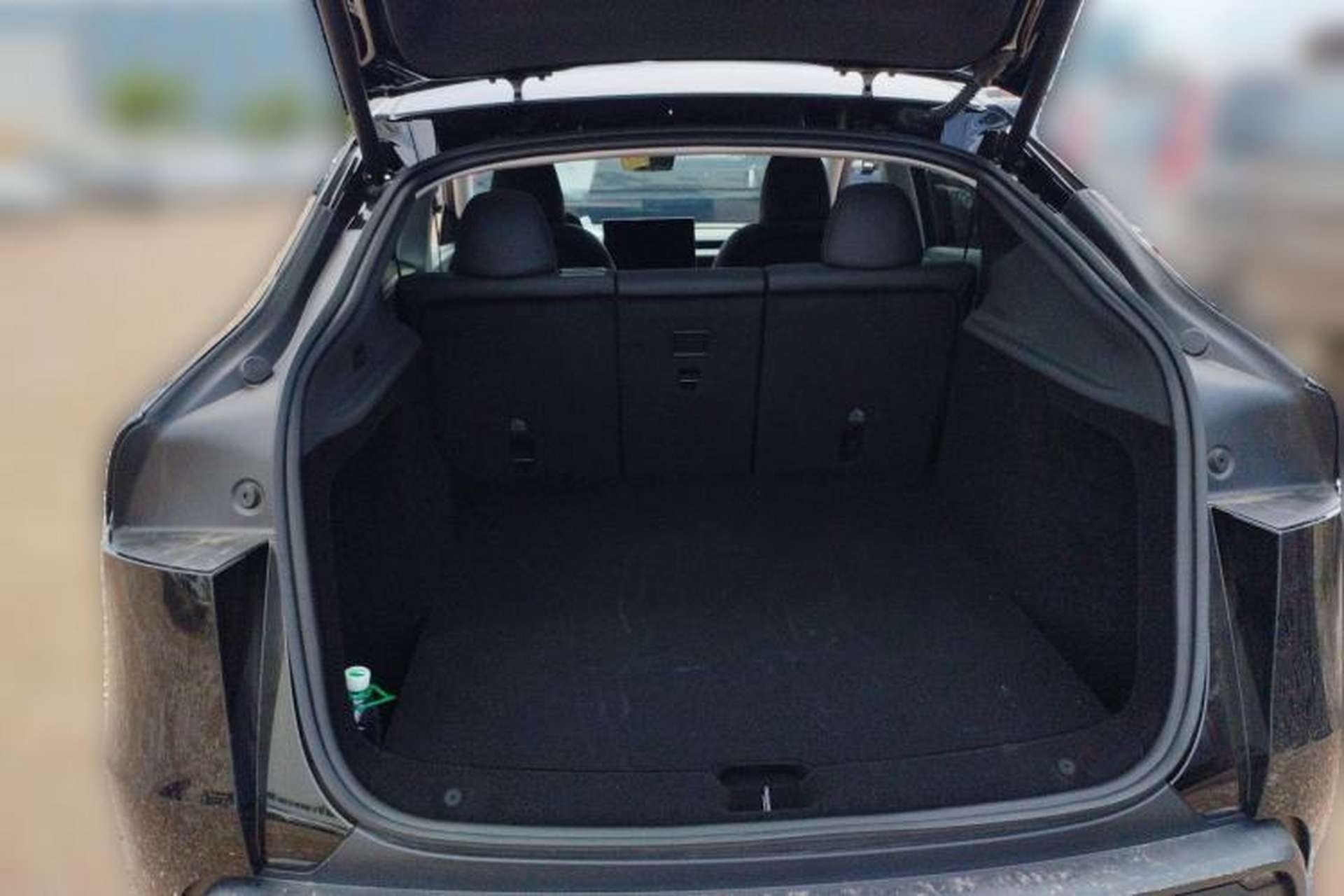 Used Tesla Model Y 2025 Rear-Wheel-Drive Version Trunk