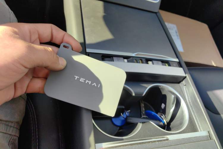Used Tesla Model Y 2025 Long-Range All-Wheel Drive First Edition Vehicle Key