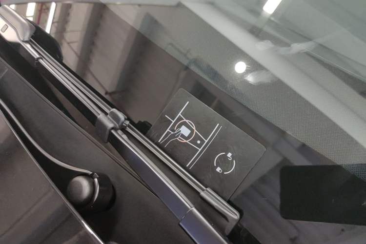 Used Tesla Model Y 2025 Rear-Wheel-Drive Version Vehicle Key