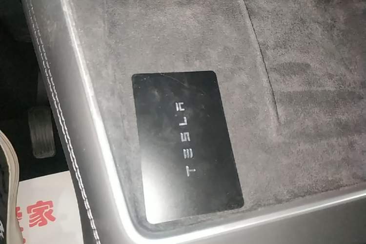 Used Tesla Model Y 2025 Rear-Wheel-Drive Version Vehicle Key
