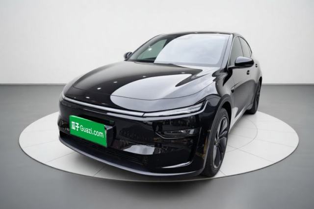 Used Tesla Model Y 2025 Rear-Wheel-Drive Version