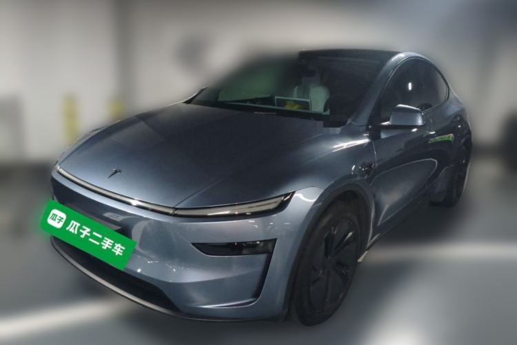 Tesla Model Y 2025 Rear-Wheel Drive First Edition