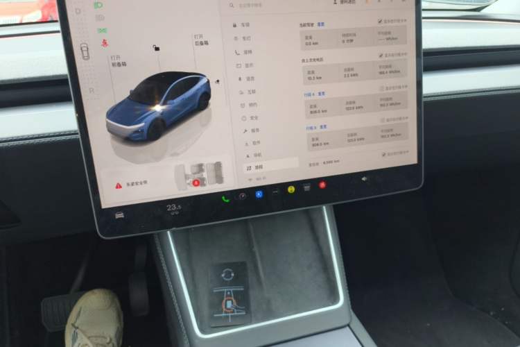Used Tesla Model Y 2025 Rear-Wheel-Drive Version Audio And AC Panel