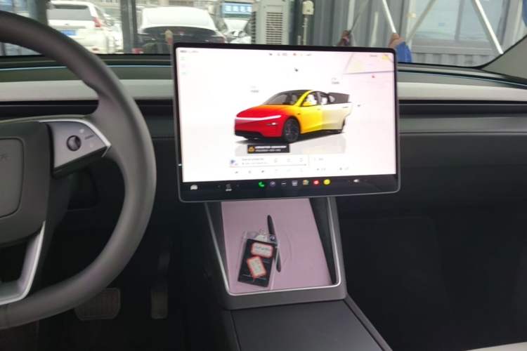 Used Tesla Model Y 2025 Rear-Wheel-Drive Version Audio And AC Panel