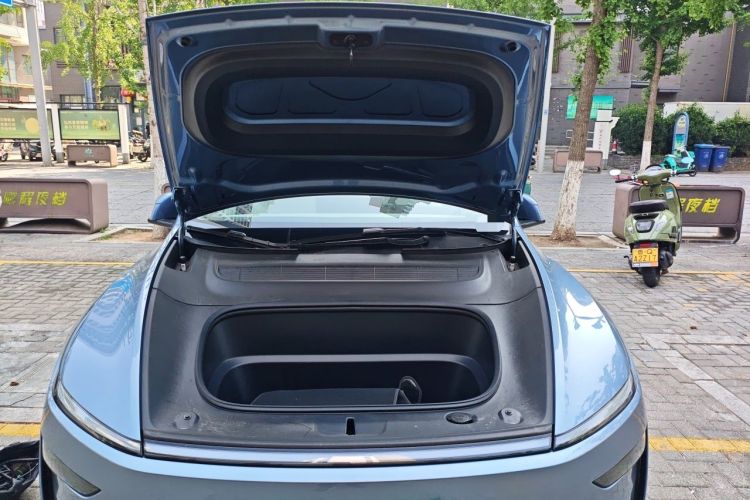 Used Tesla Model Y 2025 Rear-Wheel-Drive Version Engine Bay
