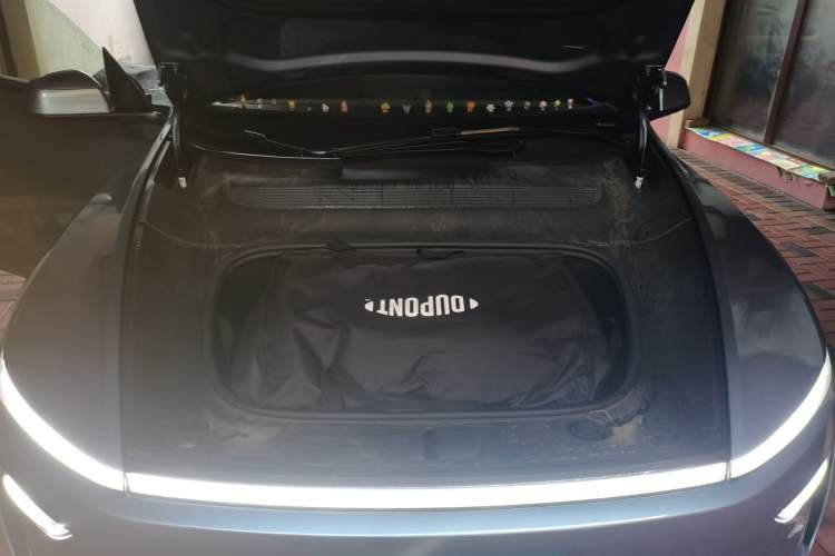 Used Tesla Model Y 2025 Rear-Wheel-Drive Version Engine Bay