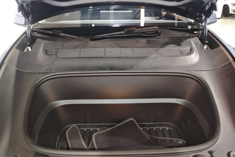 Used Tesla Model Y 2025 Rear-Wheel Drive First Edition Engine Bay