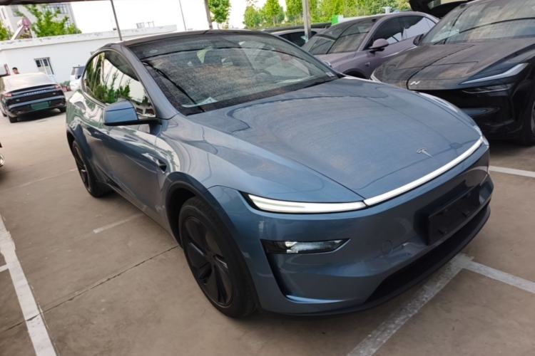 Used Tesla Model Y 2025 Rear-Wheel-Drive Version Exterior 1
