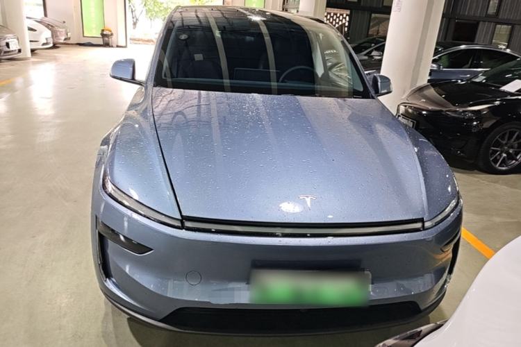 Used Tesla Model Y 2025 Rear-Wheel Drive First Edition Front
