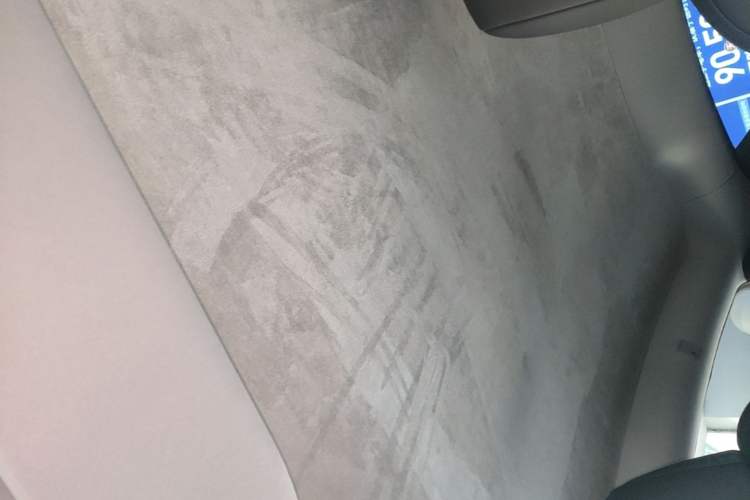 Used Tesla Model Y 2025 Long-Range All-Wheel Drive First Edition Headliner
