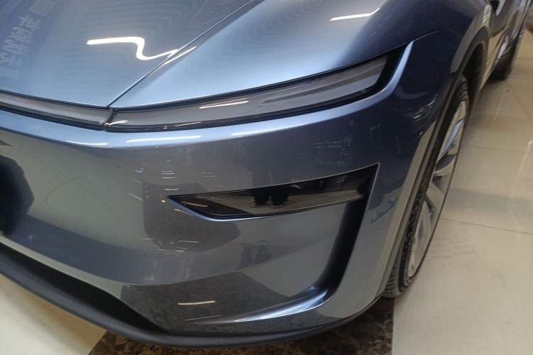 Used Tesla Model Y 2025 Rear-Wheel-Drive Version Left Front Headlight