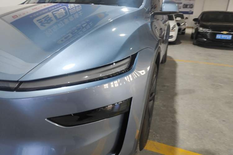 Used Tesla Model Y 2025 Rear-Wheel-Drive Version Left Front Headlight
