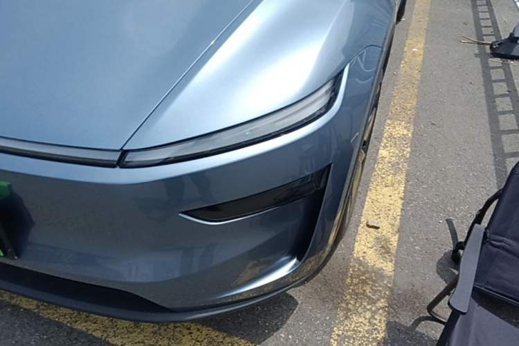 Used Tesla Model Y 2025 Rear-Wheel-Drive Version Left Front Headlight