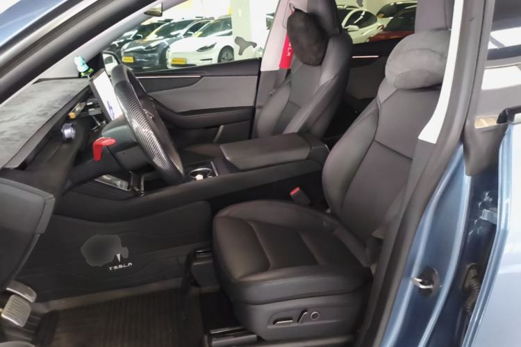 Used Tesla Model Y 2025 Rear-Wheel-Drive Version Left Front Seat