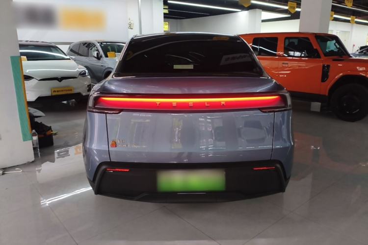Used Tesla Model Y 2025 Rear-Wheel-Drive Version Rear