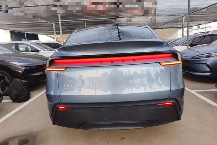 Used Tesla Model Y 2025 Rear-Wheel-Drive Version Rear